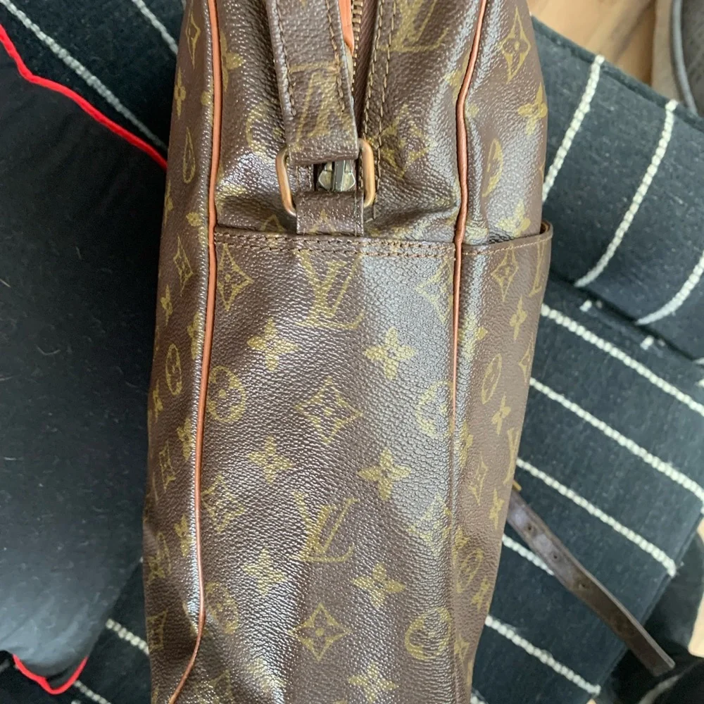 Louis Vuitton Marceau GM - Picture 5 of 14